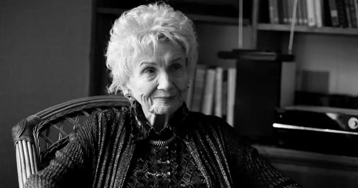 Nobel Prize Winning Author Alice Munro Dies Aged 92