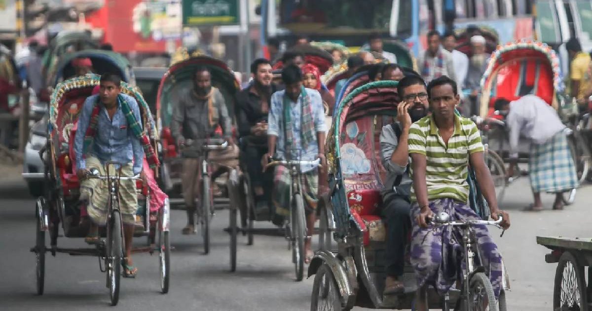 Rickshaw chaos grips Dhaka amid official silence