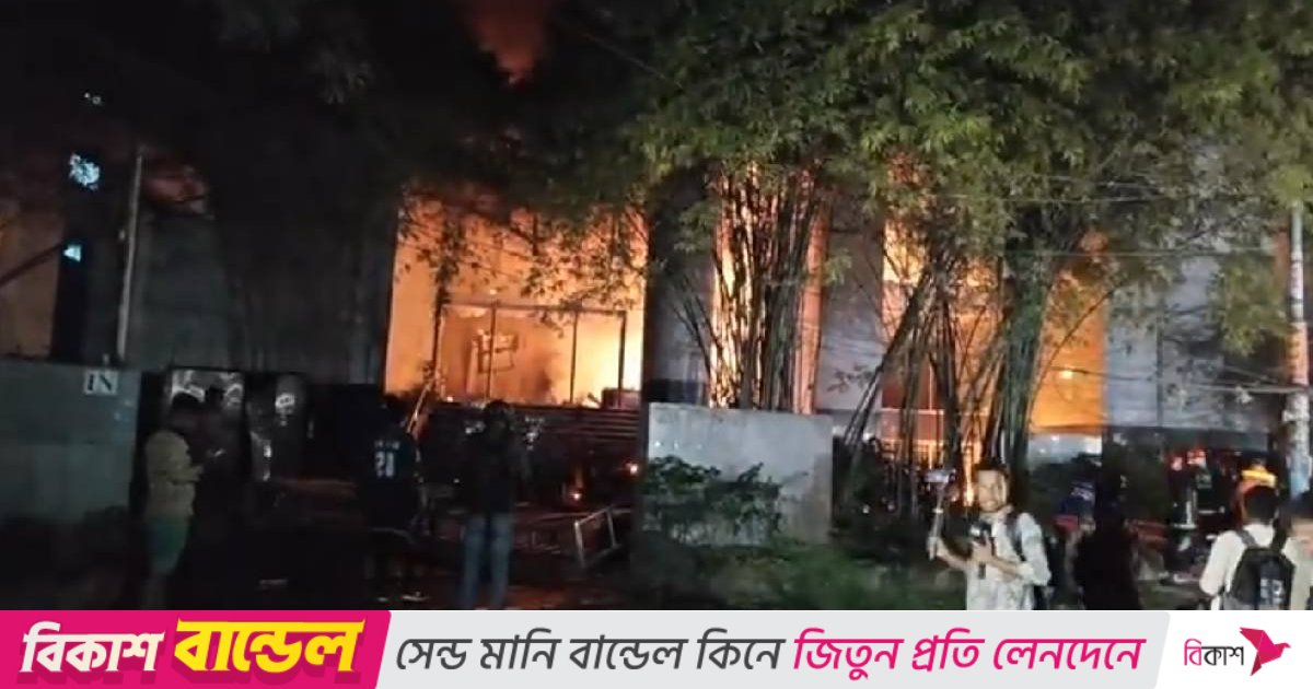 After Prothom Alo, Daily Star comes under attack