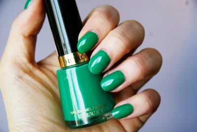 Refreshing green