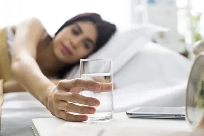 Drinking too much before going to bed can be harmful for kidneys.