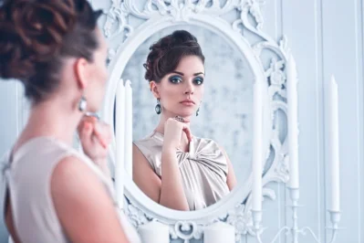 People with good-looking skin and hair tend to have daily healthy habits