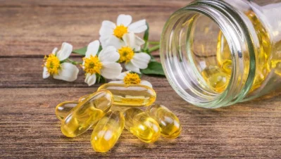 Vitamin E is considered an antioxidant, the oil helps target free radicals that can cause damage to your skin
