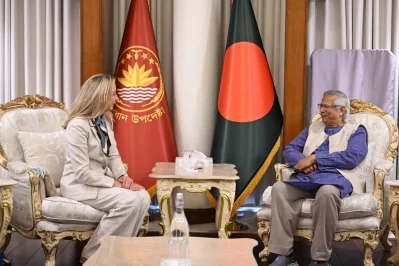 The Vice President of SpaceX, Lauren Dreyer, held a meeting with CA Prof Mohammad Yunus.