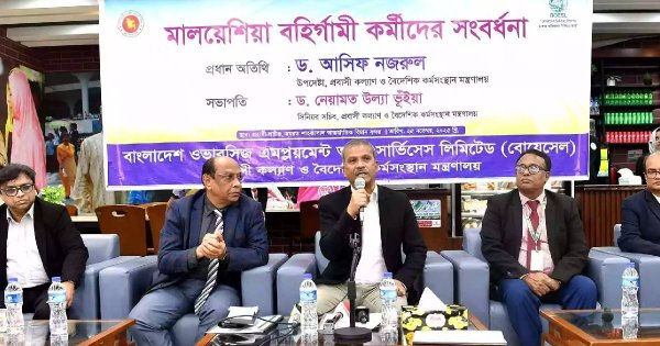 孟加拉国终于将等待已久的工人派往马来西亚