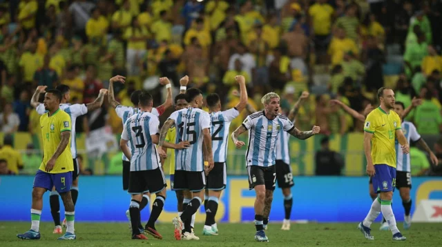 Argentina beats Brazil 1-0 in World Cup qualifying after crowd violence  delays start